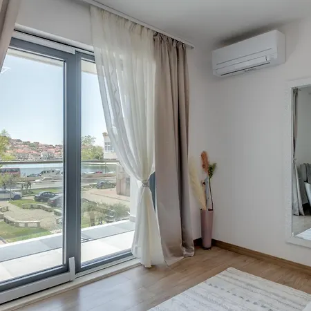 Casa Vecchia *