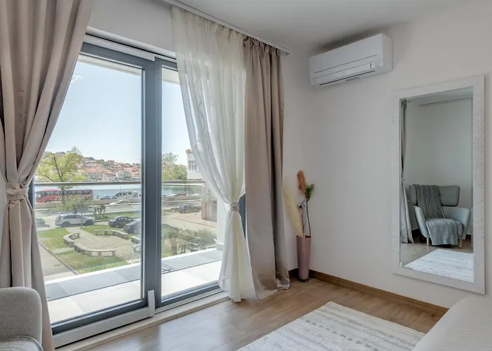 Casa Vecchia *