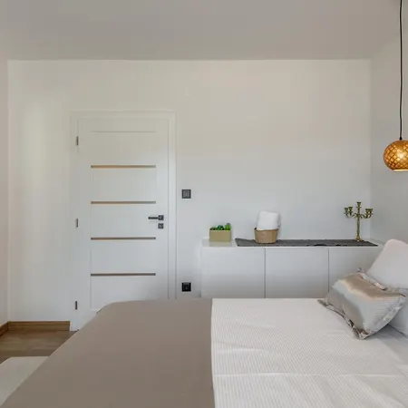 Casa Vecchia تروغير